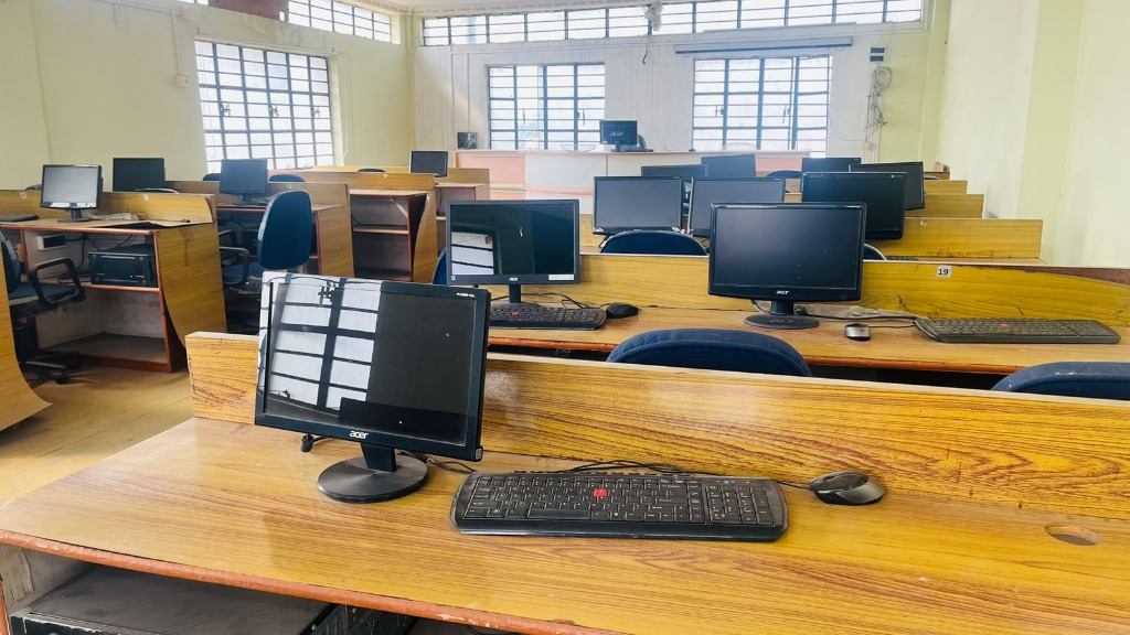 Hi-Tech Computer Laboratory & IT Center
